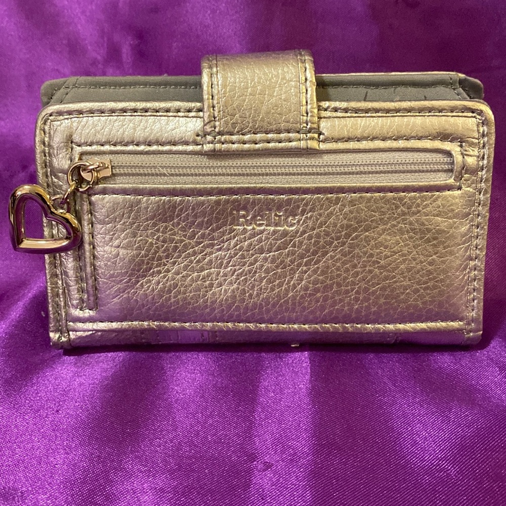 Relic Wallet. Silver.3.5”x 5.5”.